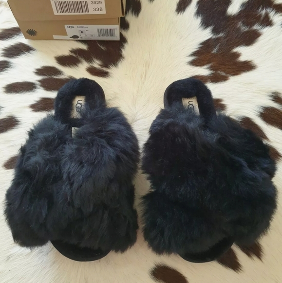 Authentic UGG Fuzzalicious Sheepskin Shearling Soft Fur Fluffy Slippers AU 5 - Picture 4 of 12